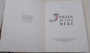 TROIS FILLES DE LEUR MERE