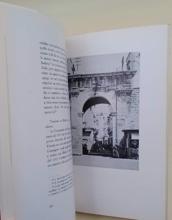 UN MERCANTE DI MOLFETTA DEL 1269 (1977)