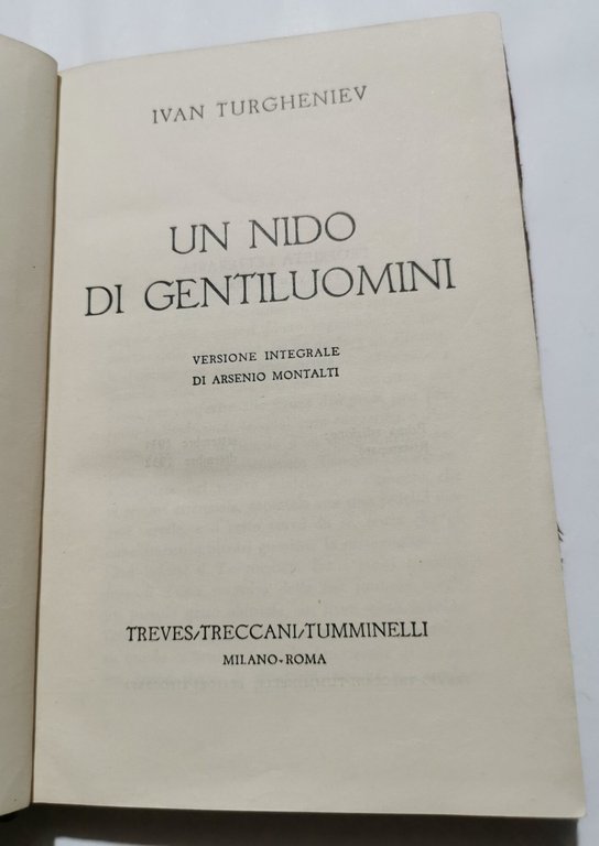 Un nido di gentiluomini