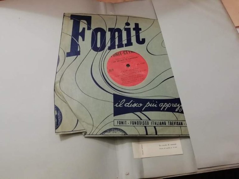 UN SECOLO DI CANZONI-Fogli volanti- Il costume di un secolo …