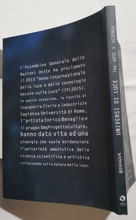 Universi di luce. Tra Arte e Scienza