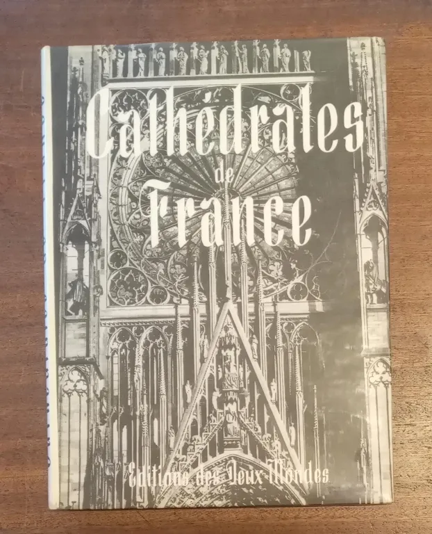 CATHEDRALES DE FRANCE