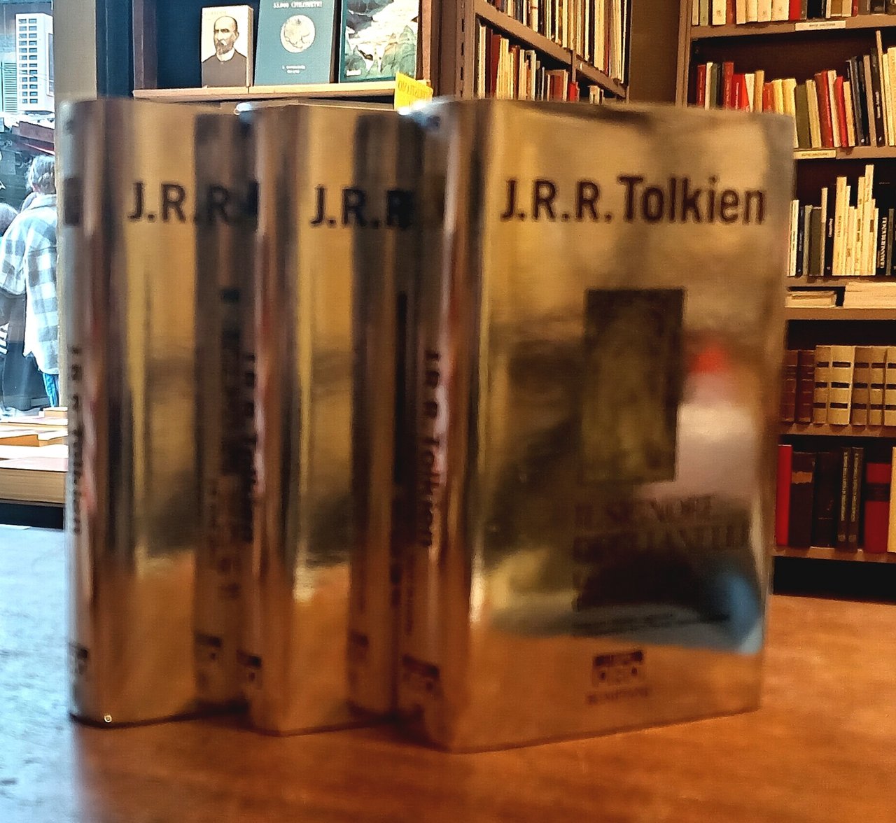 IL SIGNORE DEGLI ANELLI. La compagnia dell'anello. Le due torri. …