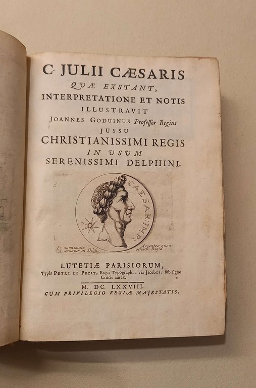 C. JULII CAESARIS QUAE EXTANT, INTERPRETATIONE ET NOTIS ILLUSTRAVIT JOANNES …