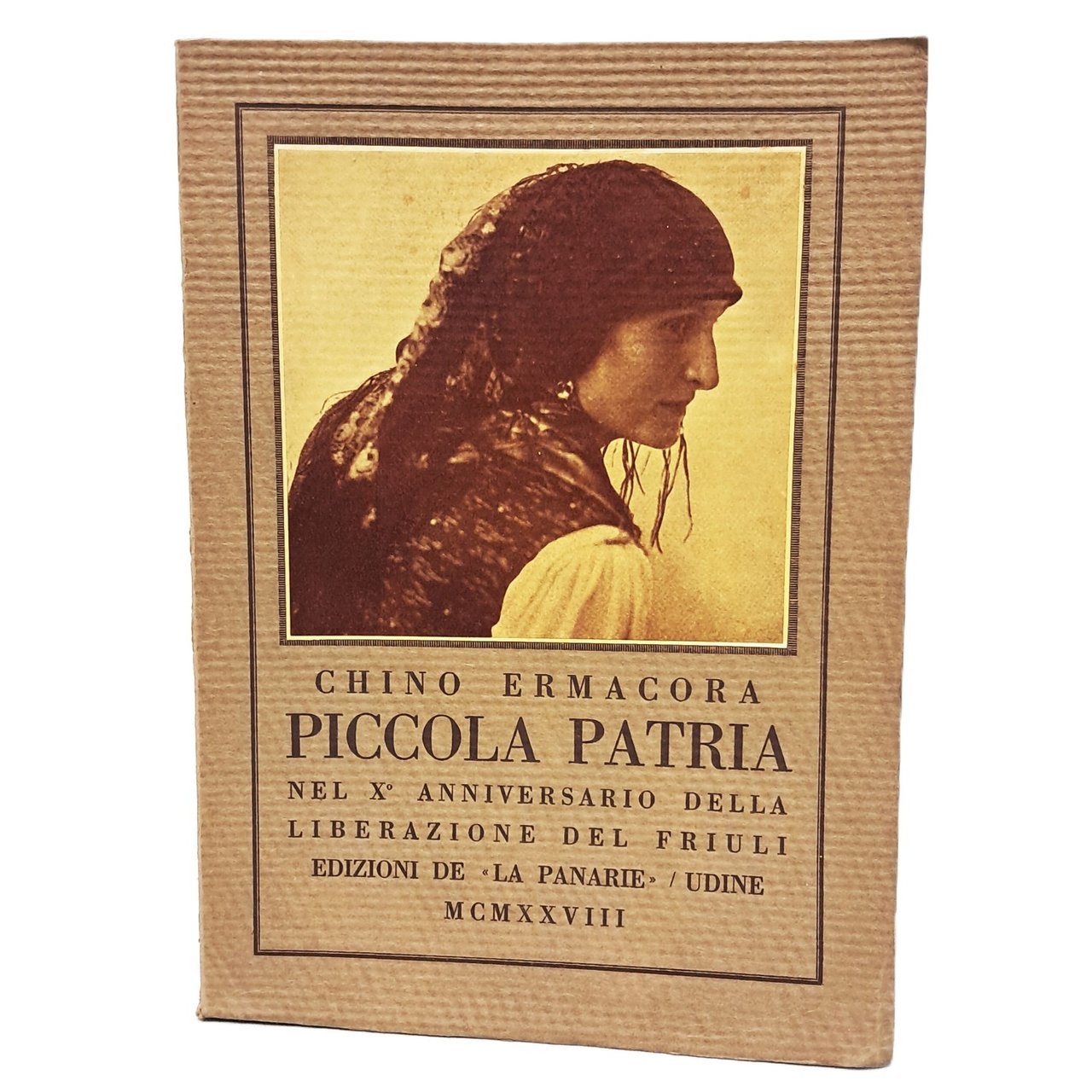 Piccola patria | Immagine principale