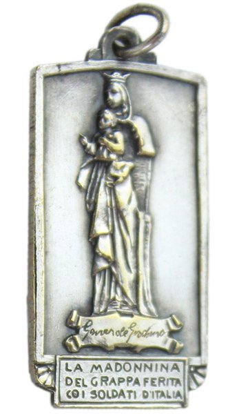 MEDAGLIETTA: Madonnina del Grappa, regalata dal generale Giardino.