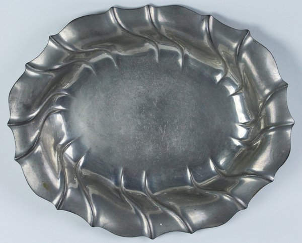 PIATTO OVALE PELTRO VINTAGE CM 25,5x21,5x4,3 | Immagine Gallery 1