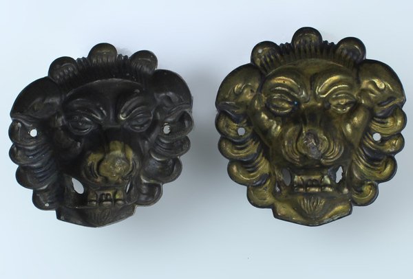 COPPIA DI TESTE DI LEONE PORTA-ANELLO IN OTTONE - VINTAGE | Immagine Gallery 1