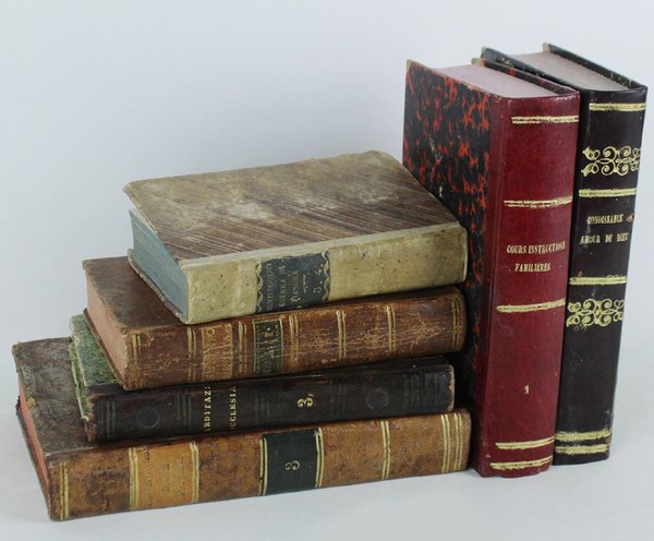 LIBRI ANTICHI: 6 volumi 1662-1829 con preziose legature in pelle/pergamena. …