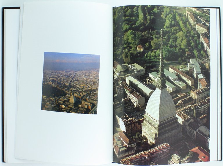 A NASO IN GIU'. TORINO. Due fotografi sulla città: Giovanni …