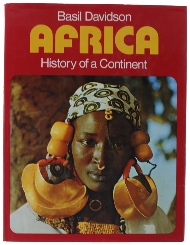 AFRICA. History of a Continent. With photographs by Werner Forman …