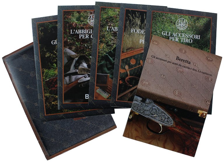 ARMI BERETTA: 5 opuscoli e un catalogo (accessori per armi …