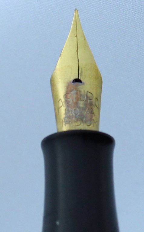 ASTURA Reg n° 53643. Penna stilografica vintage, pennino dorato originale, …