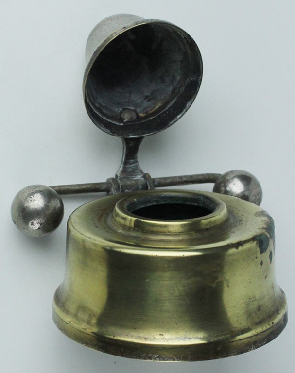 CALAMAIO DA SCRIVANIA CON CHIUSURA AUTOMATICA (bilanciere) vintage - raro.