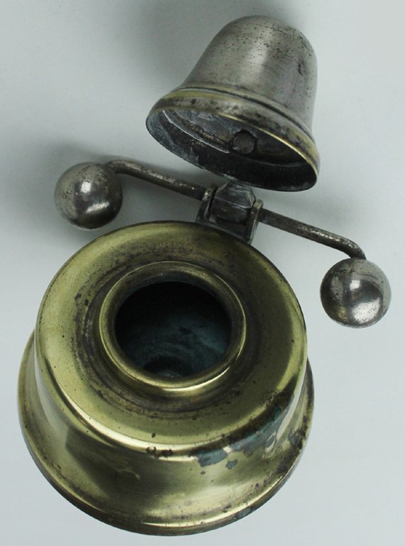 CALAMAIO DA SCRIVANIA CON CHIUSURA AUTOMATICA (bilanciere) vintage - raro.