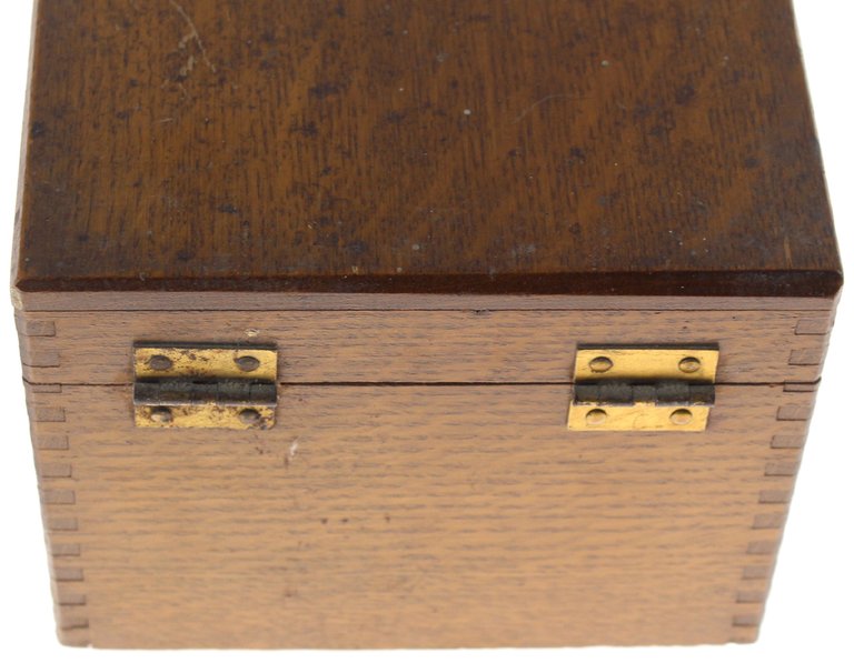 CASSETTA SCHEDARIO CON 700 SCHEDE DI OPERE BIBLIOGRAFICHE DI REFERENZA. | Immagine Gallery 12