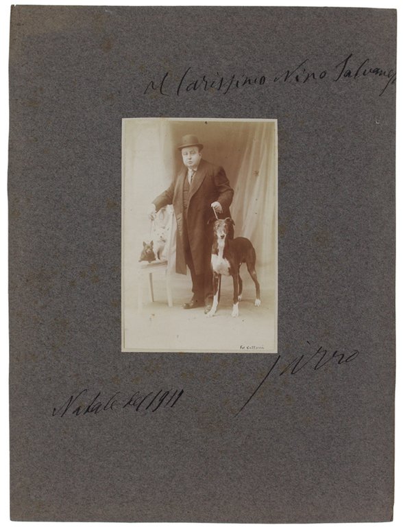 FOTO ORIGINALE DI JARRO (Giulio Piccini, 1849-1915) con autografo.