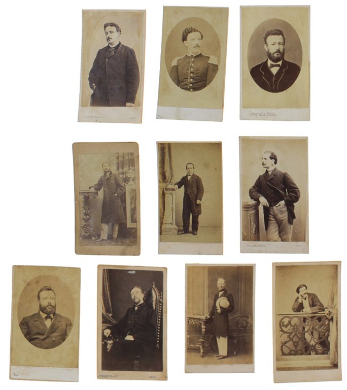 FOTOGRAFIE D'EPOCA 10 ritratti UOMO (vintage) Formato 10x6 cm montate …