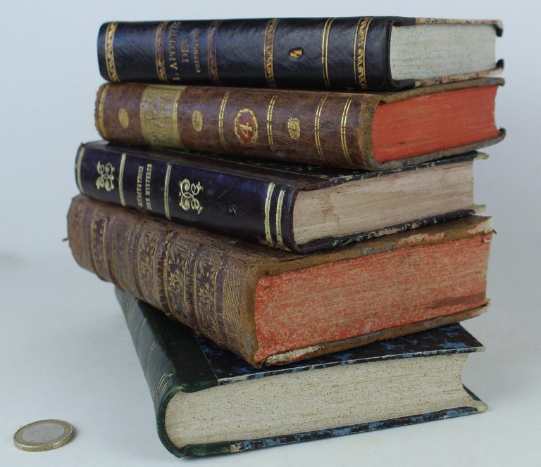 LOTTO 5 LIBRI ANTICHI: 1747-1860 con pregiate legature in pelle. …