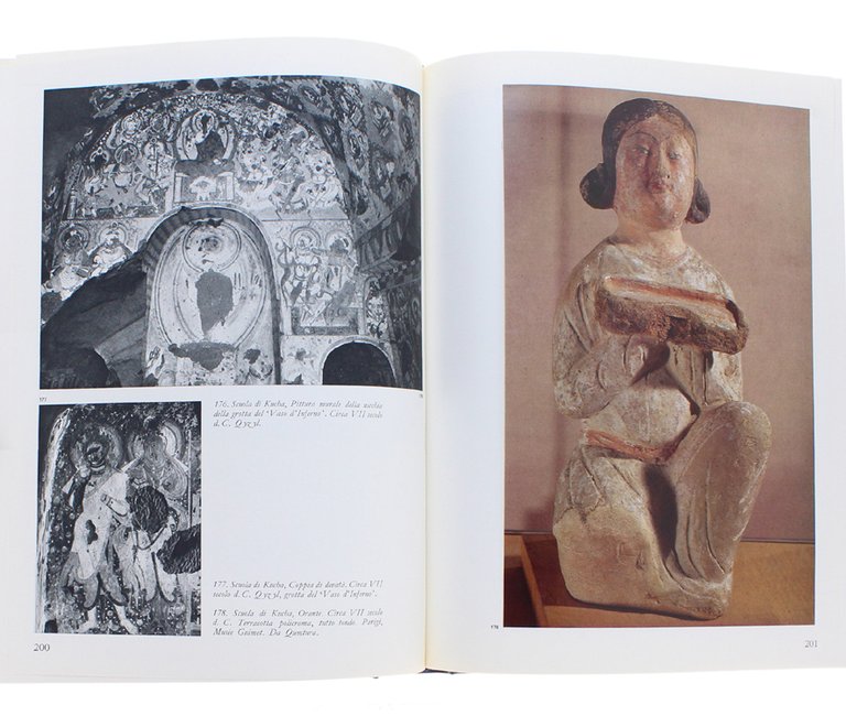 L'INDIA E L'ESTREMO ORIENTE - Le Grandi Epoche dell'Arte.