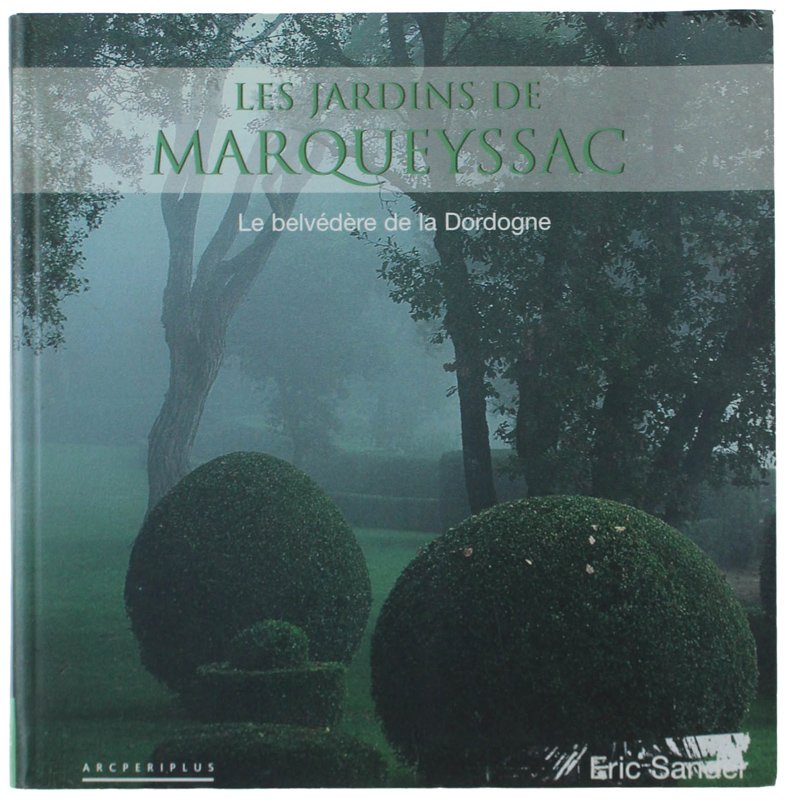 LES JARDINS DE MARQUEYSSAC. Le belvédère de la Dordogne.