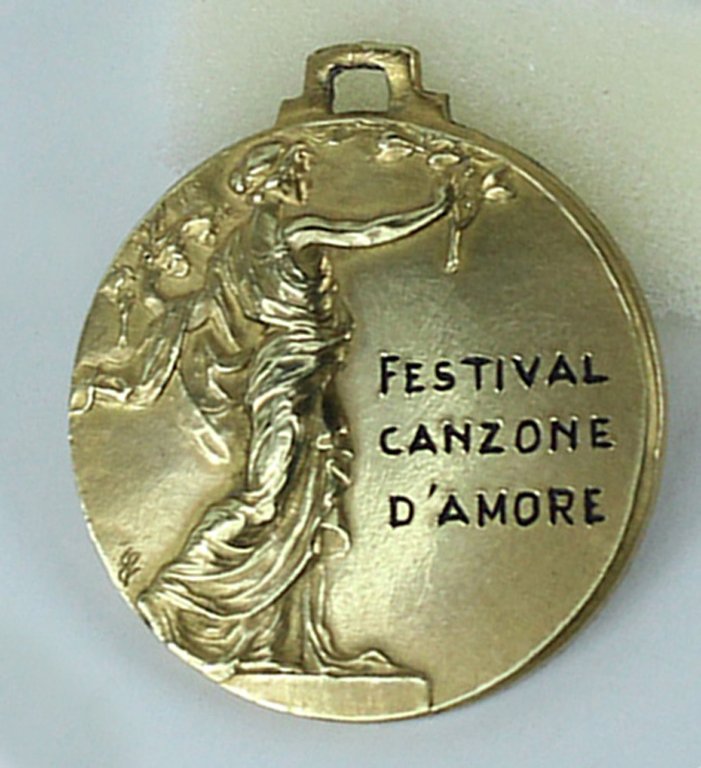 MEDAGLIA "FESTIVAL CANZONE D'AMORE - TORINO 1961"