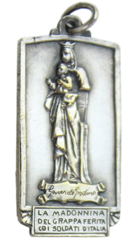 MEDAGLIETTA: Madonnina del Grappa, regalata dal generale Giardino.