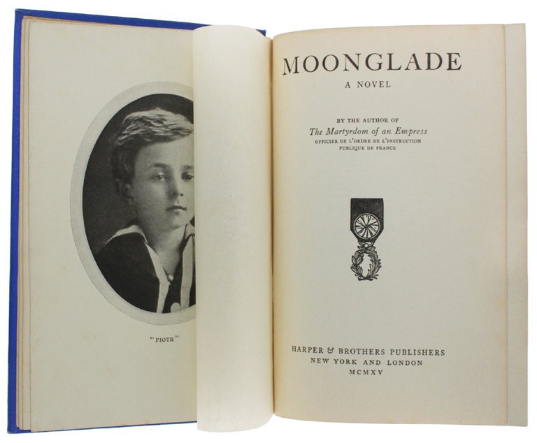 MOONGLADE. A Novel.