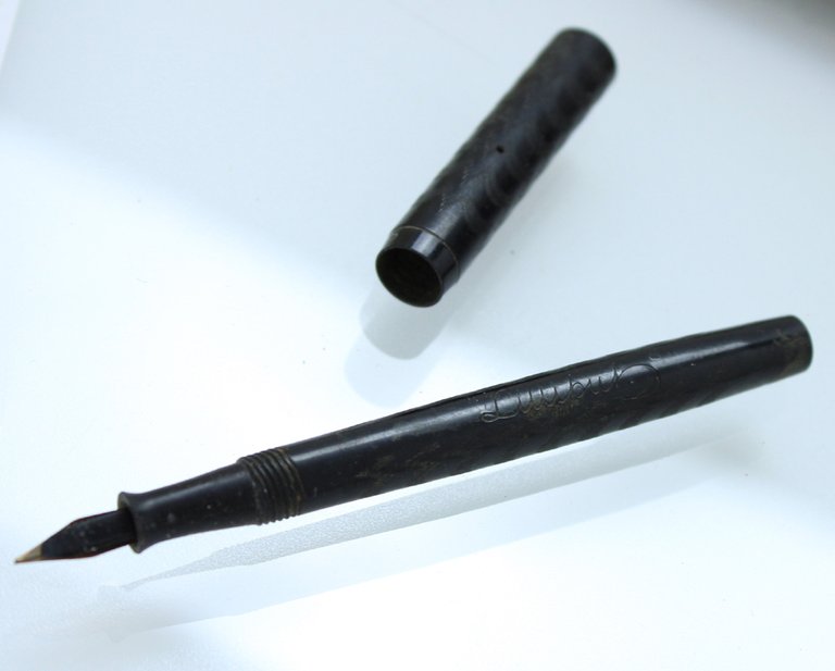 Penna stilografica "LILLIPUT" vintarge penino Oro carica con levetta (non …