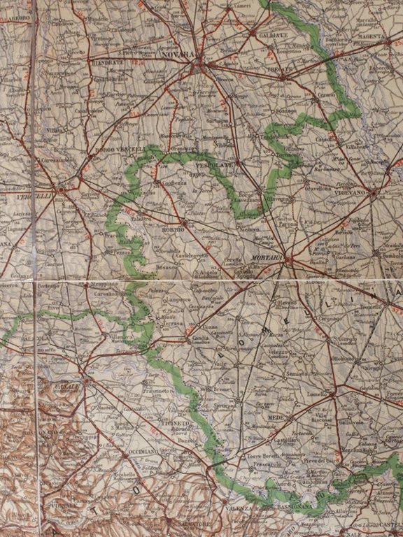 PIEMONTE. CARTA POLITICA E AMMINISTRATIVA con la rete stradale ed … | Immagine Gallery 9