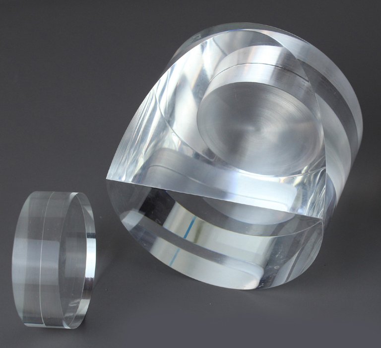 PORTAFOTO DESIGN DA TAVOLO : CILINDRO PLEXIGLAS CM 11x10x9 CIRCA