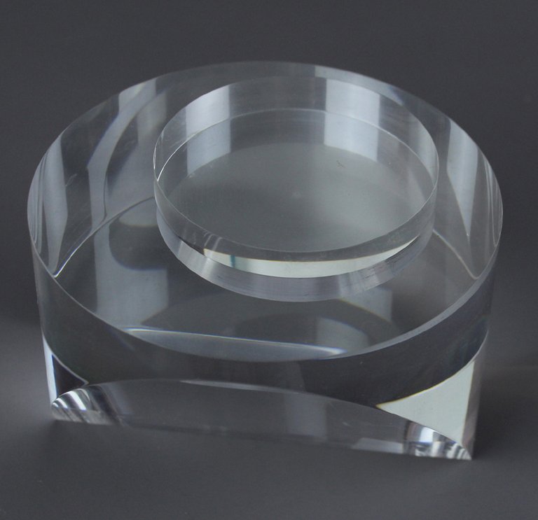 PORTAFOTO DESIGN DA TAVOLO : CILINDRO PLEXIGLAS CM 11x10x9 CIRCA