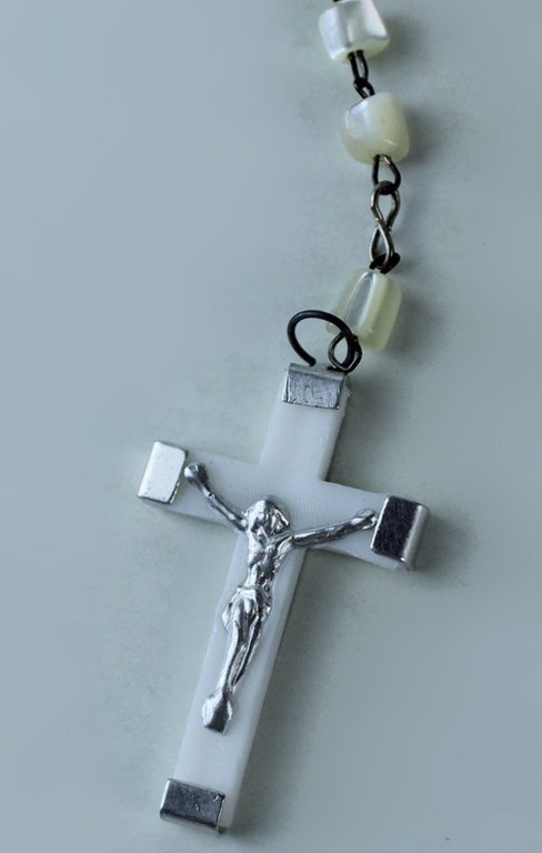 ROSARIO VINTAGE "JERUSALEM" MADREPERLA CON RELIQUIA DI TERRA SANTA | Immagine Gallery 4