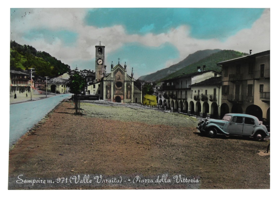 SAMPEIRE (Valle Varaita) Piazza della Vittorie - CARTOLINA del 1958 …