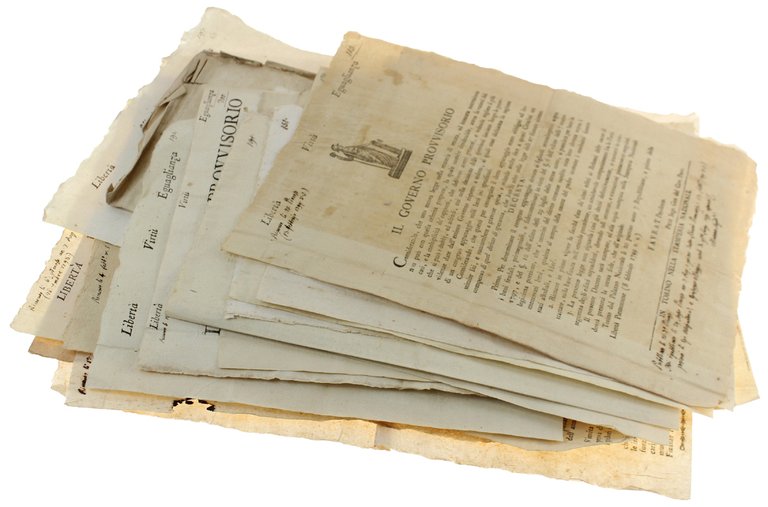 SEQUENZA DI 39 DECRETI / MANIFESTI