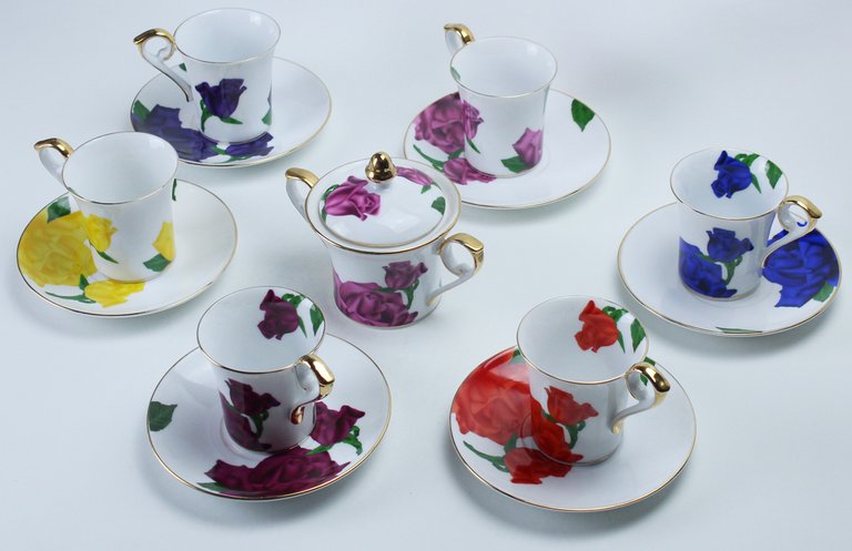 SERVIZIO THE / CAFFE'/ CAFFELATTE 6 TAZZE + 6 PIATTINI …