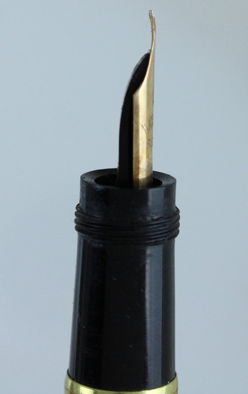 WATERMAN'S IDEAL FOUNTAIN PEN laminata oro, pennino 14 Kt rientrante, …