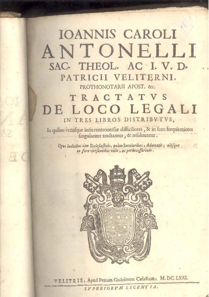 TRACTATUS DE LOCO LEGALI IN TRES LIBROS DISTRIBUTUS