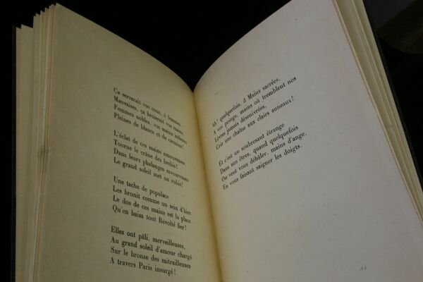 Les mains de Jeanne-Marie