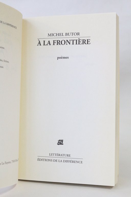A la frontière