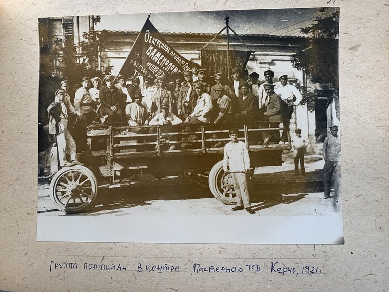 Album photographique Révolution russe. Trains d'Agitation (Agit-Prop)