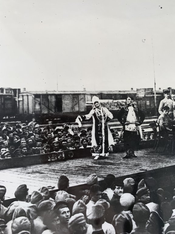 Album photographique Révolution russe. Trains d'Agitation (Agit-Prop)