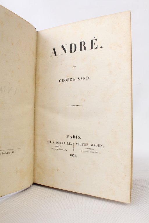 André