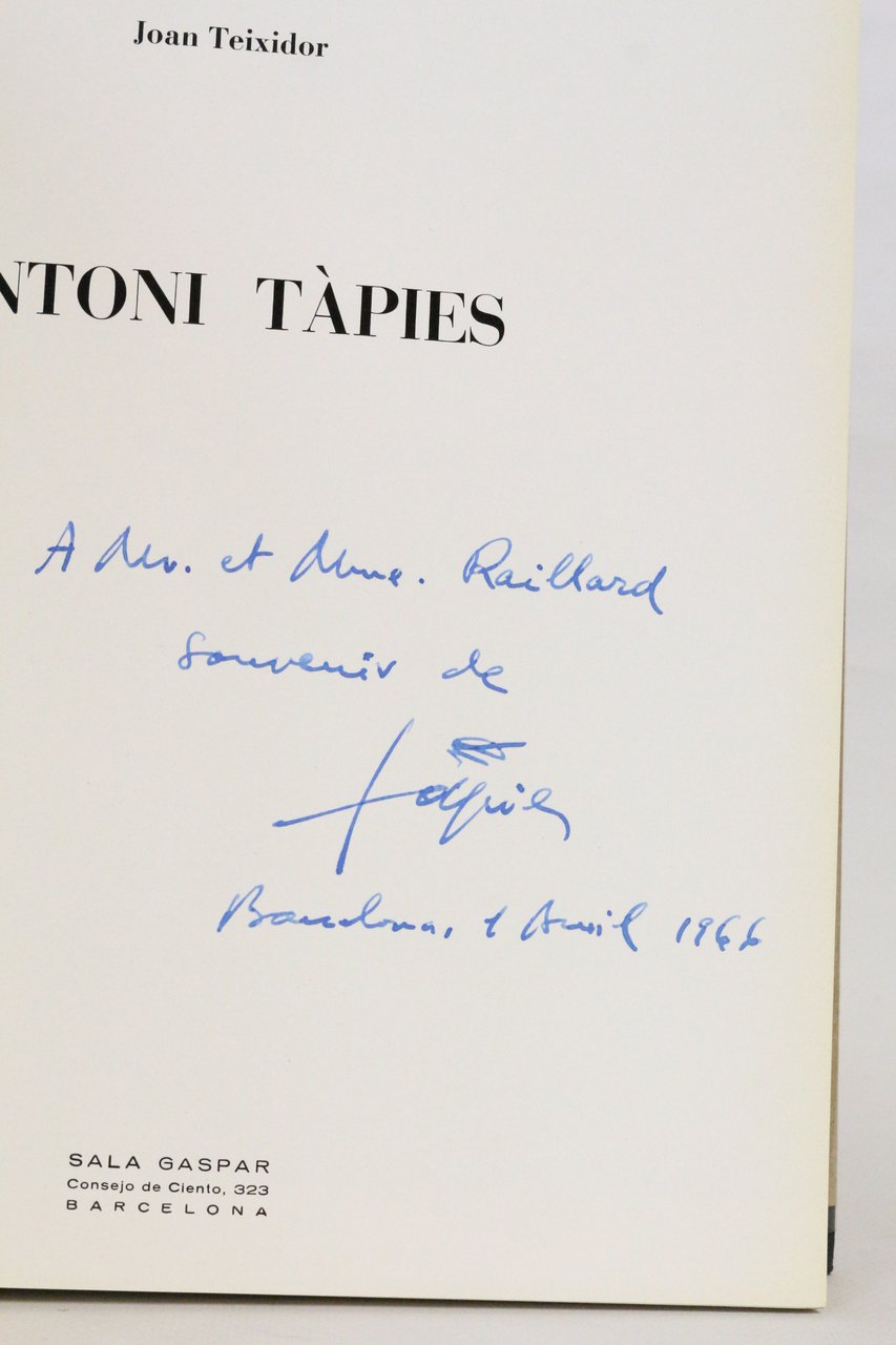 Antoni Tapies. Maderas, papeles, cartones y collages