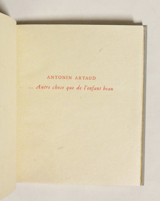 .Autre chose que de l'enfant beau