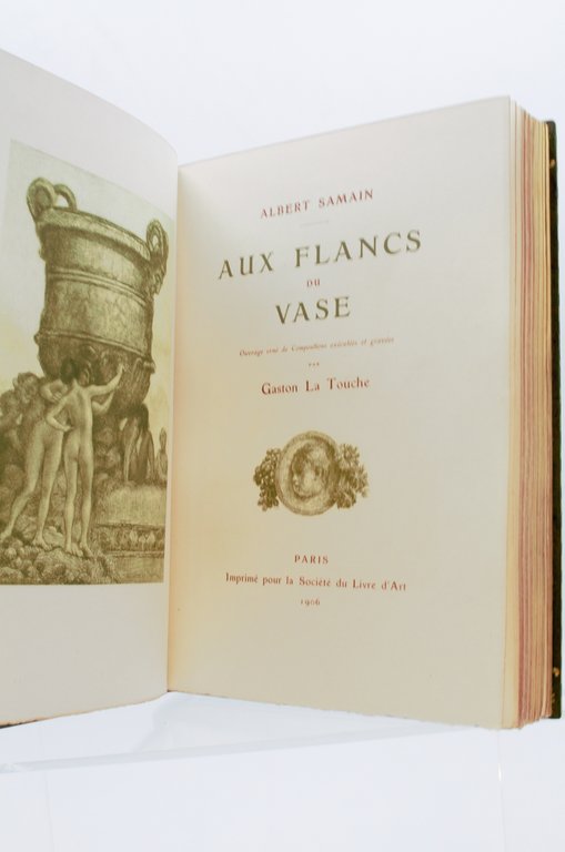 Aux flancs du vase