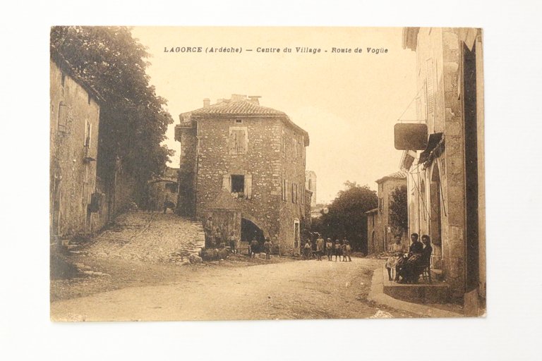 Carte postale autographe signée adressée à Georges Raillard