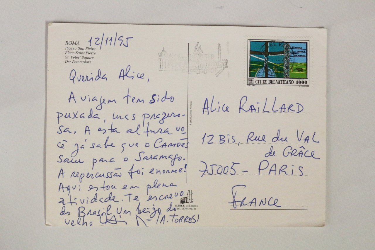 Carte postale autographe signée adressée à sa traductrice en français …