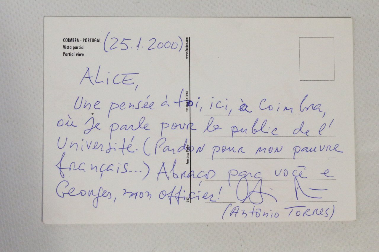 Carte postale autographe signée adressée à sa traductrice en français …