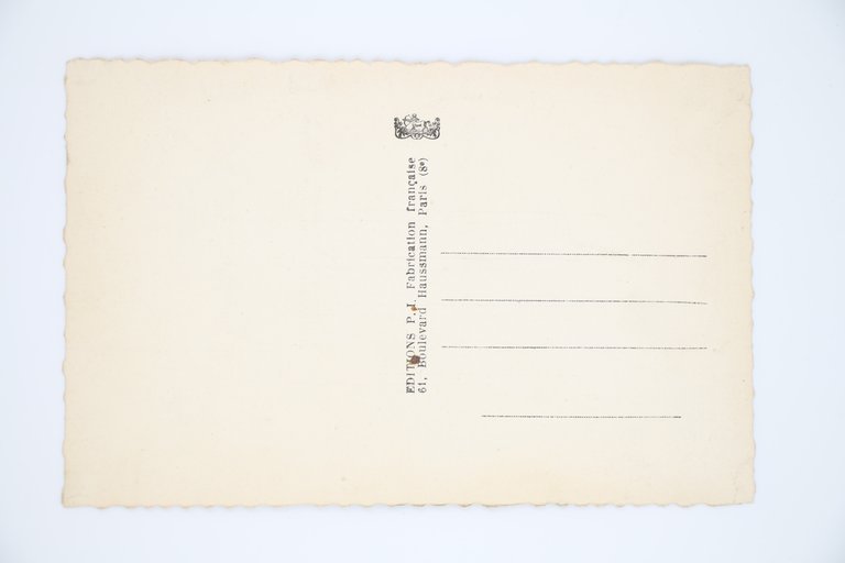 Carte postale photographique signée d'Elvire Popesco
